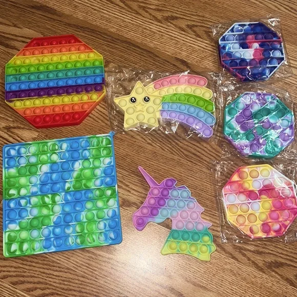 ๐๐ Super cute bundle of POPIT fidget Toy๐๐ - Picture 1 of 2